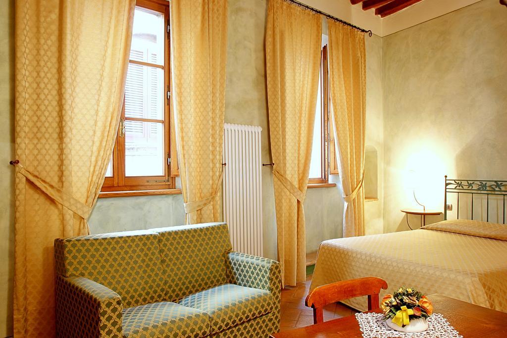 La Locanda Di Quercecchio San Gimignano Habitación foto